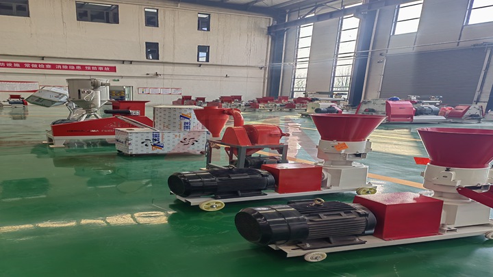 large scale Crappie feed pelletizer machine in Ghana